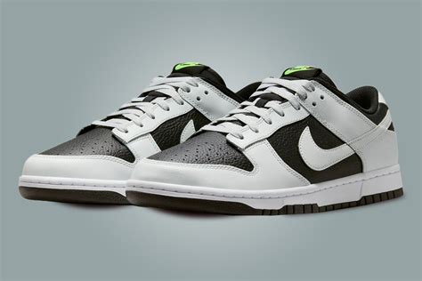 nike dunks panda shoes